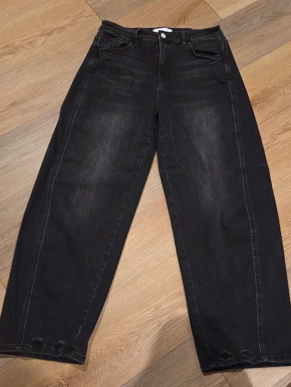 High-Rise Black Wide-Leg Flare Jeans